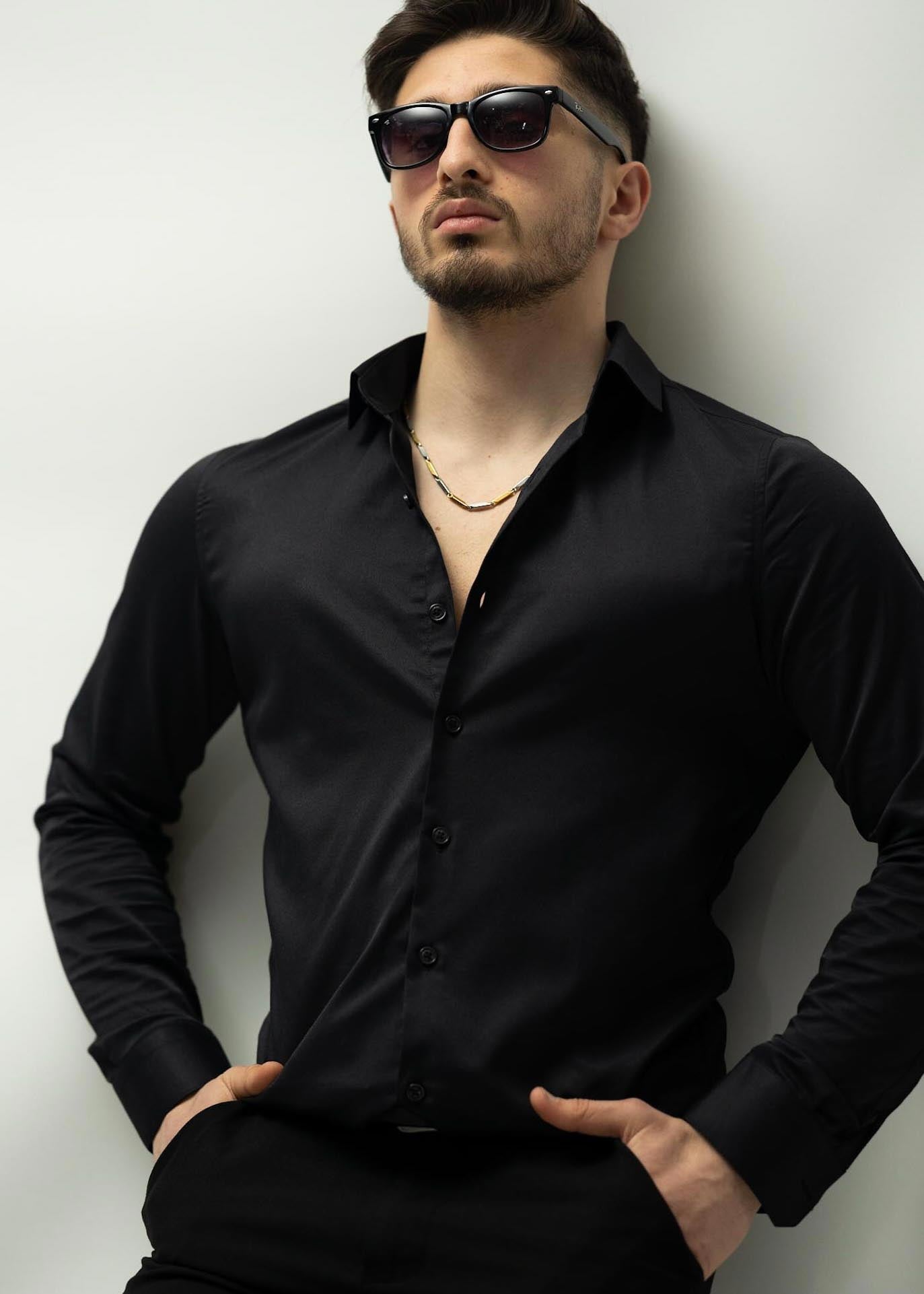 Чорна Сорочка з класичним коміром слім фіт строга S M L XL XXL 80-06-401