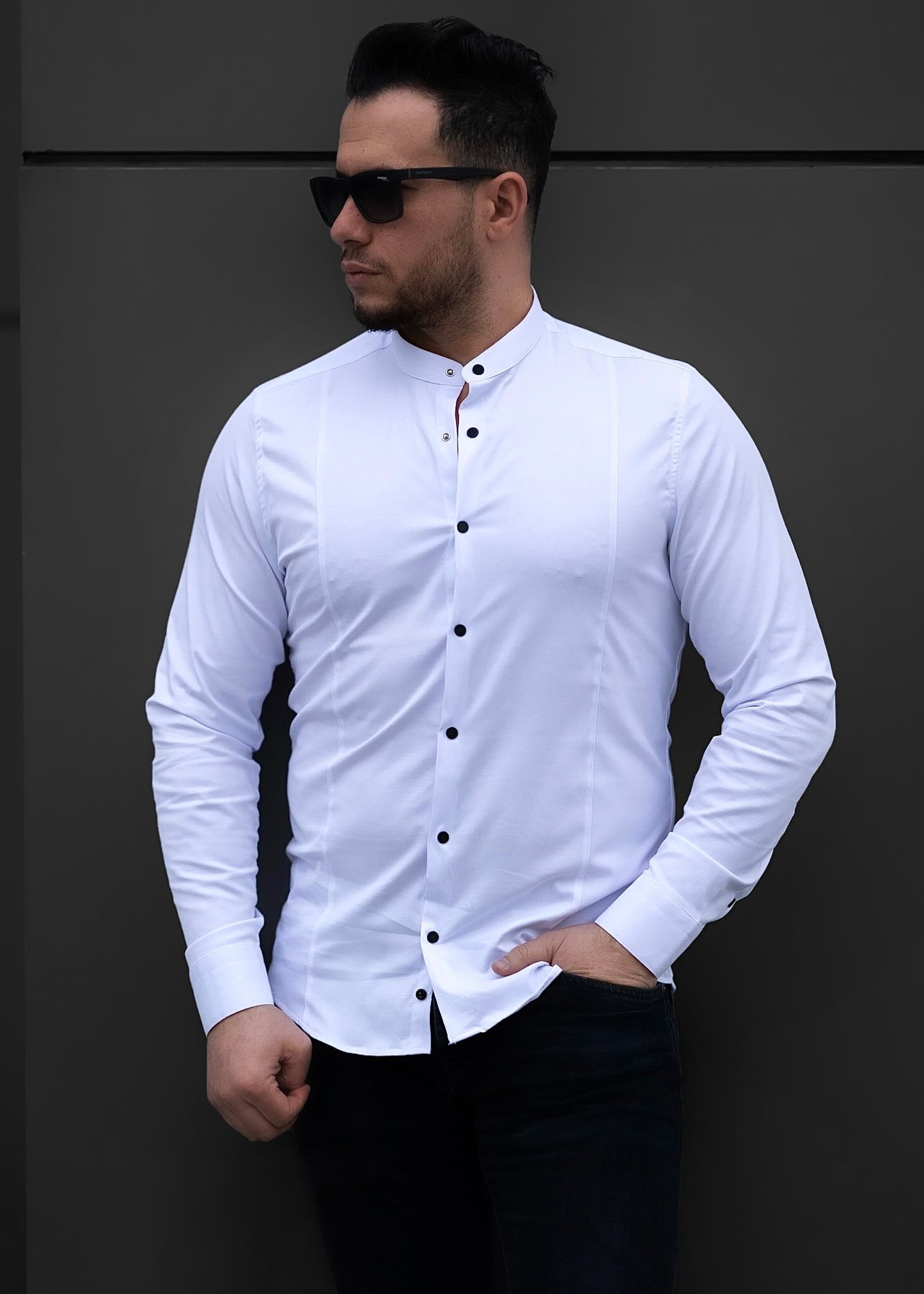 Біла сорочка приталена на кнопках із модними виточками M L XL XXL 3XL 01-03-4012