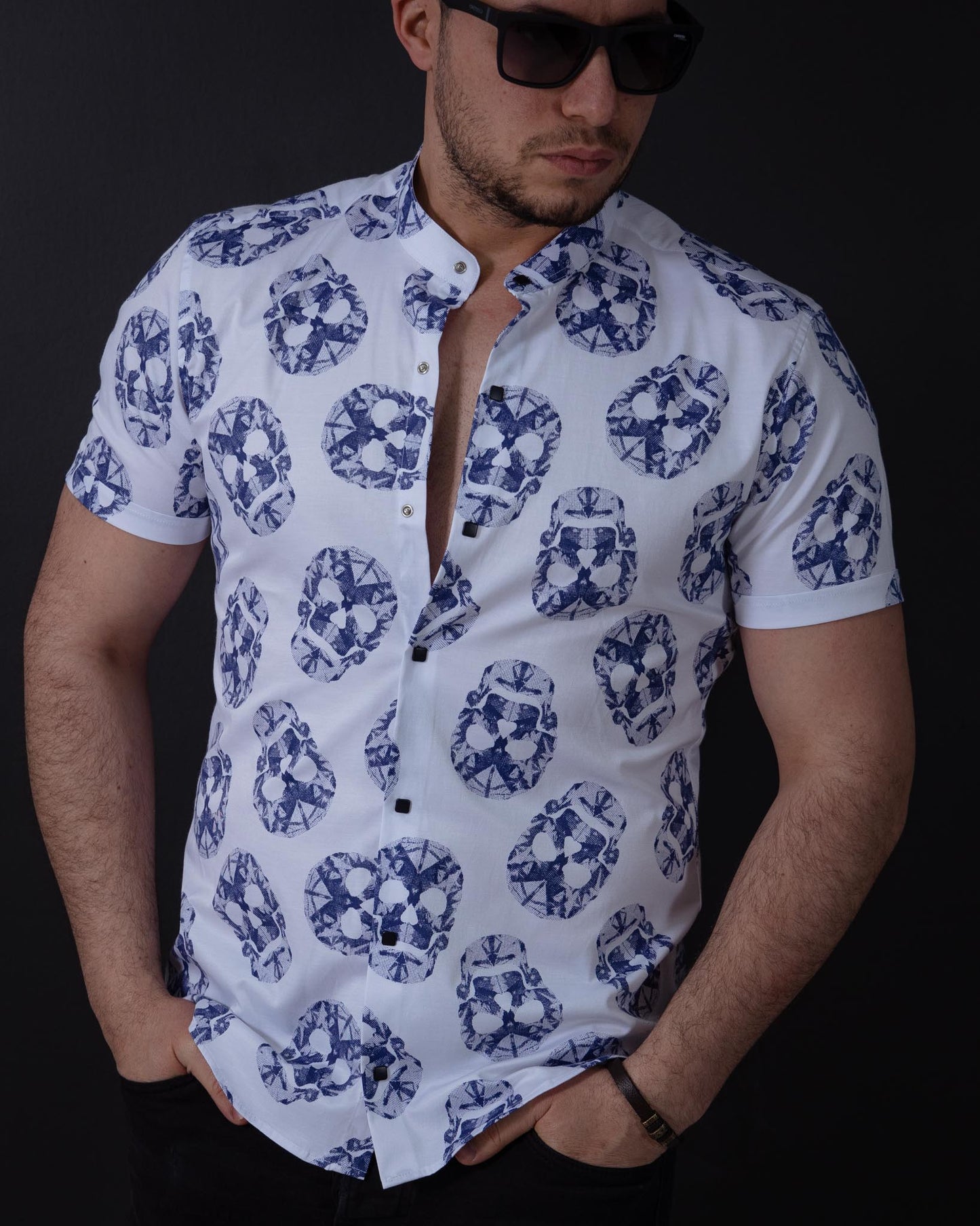 Біла літня рубашка на кнопках з модним принтом S M L XL XXL 01-164-821