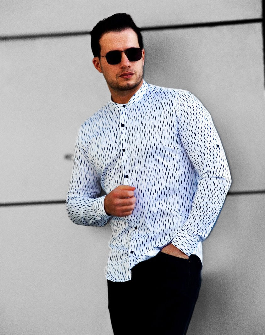 Модна Стрейчева сорочка з коміром стійка та дизайнерським принтом M L XL XXL 01-50-800