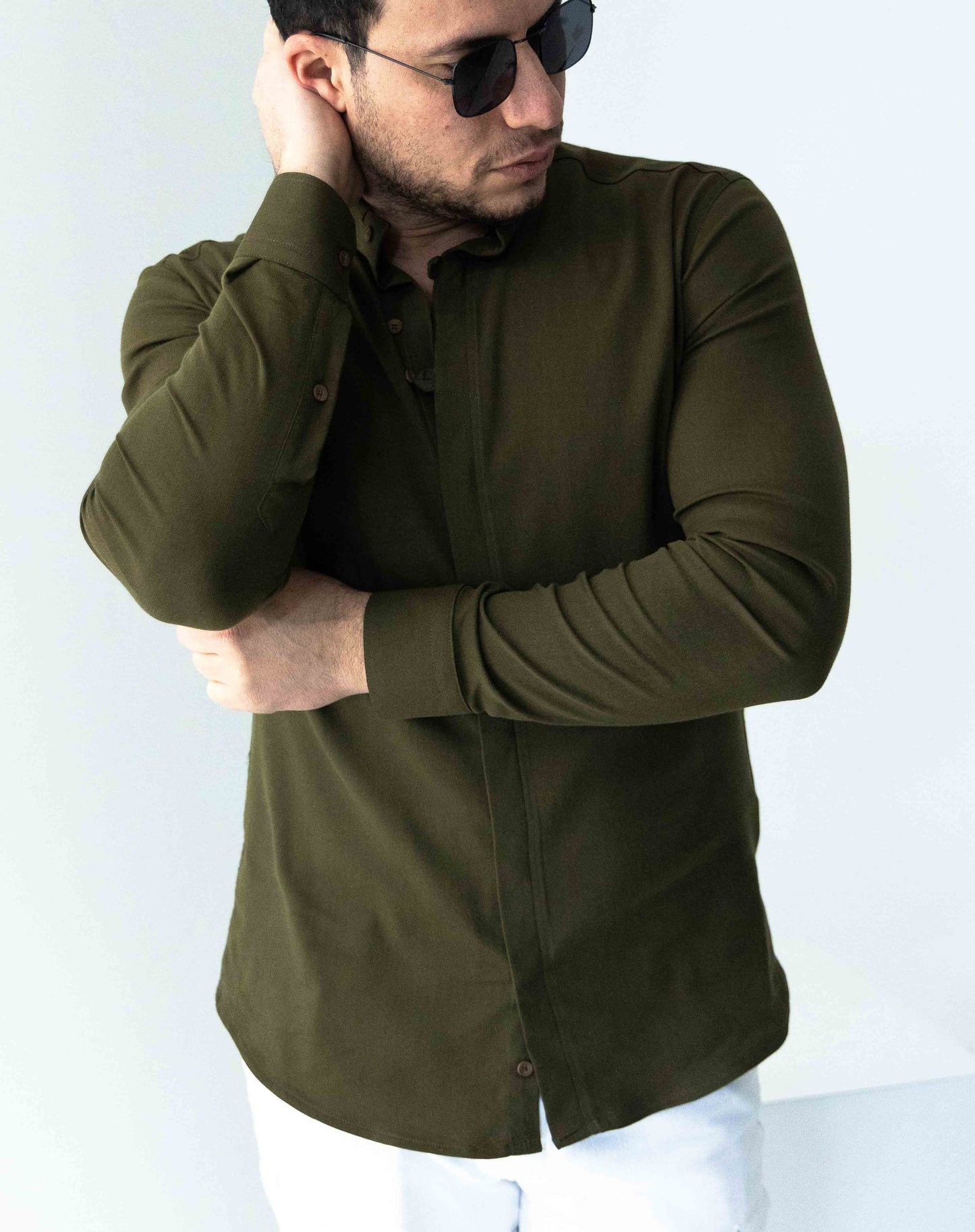 Сорочка під кольоровий джинс кольору хакі з дизайнерським коміром L XL XXL 18-91-501