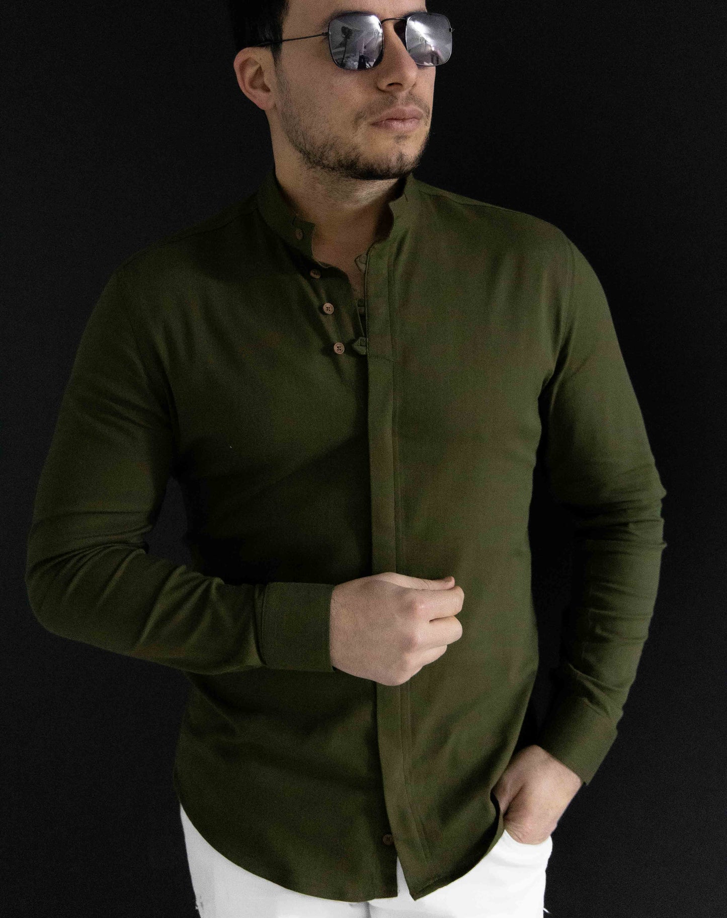 Сорочка під кольоровий джинс кольору хакі з дизайнерським коміром L XL XXL 18-91-501