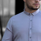 Чоловіча сорочка з дизайнерським укороченим невеликим класичним коміром, приталена слим-фіт світло-сірого кольору на ґудзиках Rubaska M L XXL 3XL 49-211-602