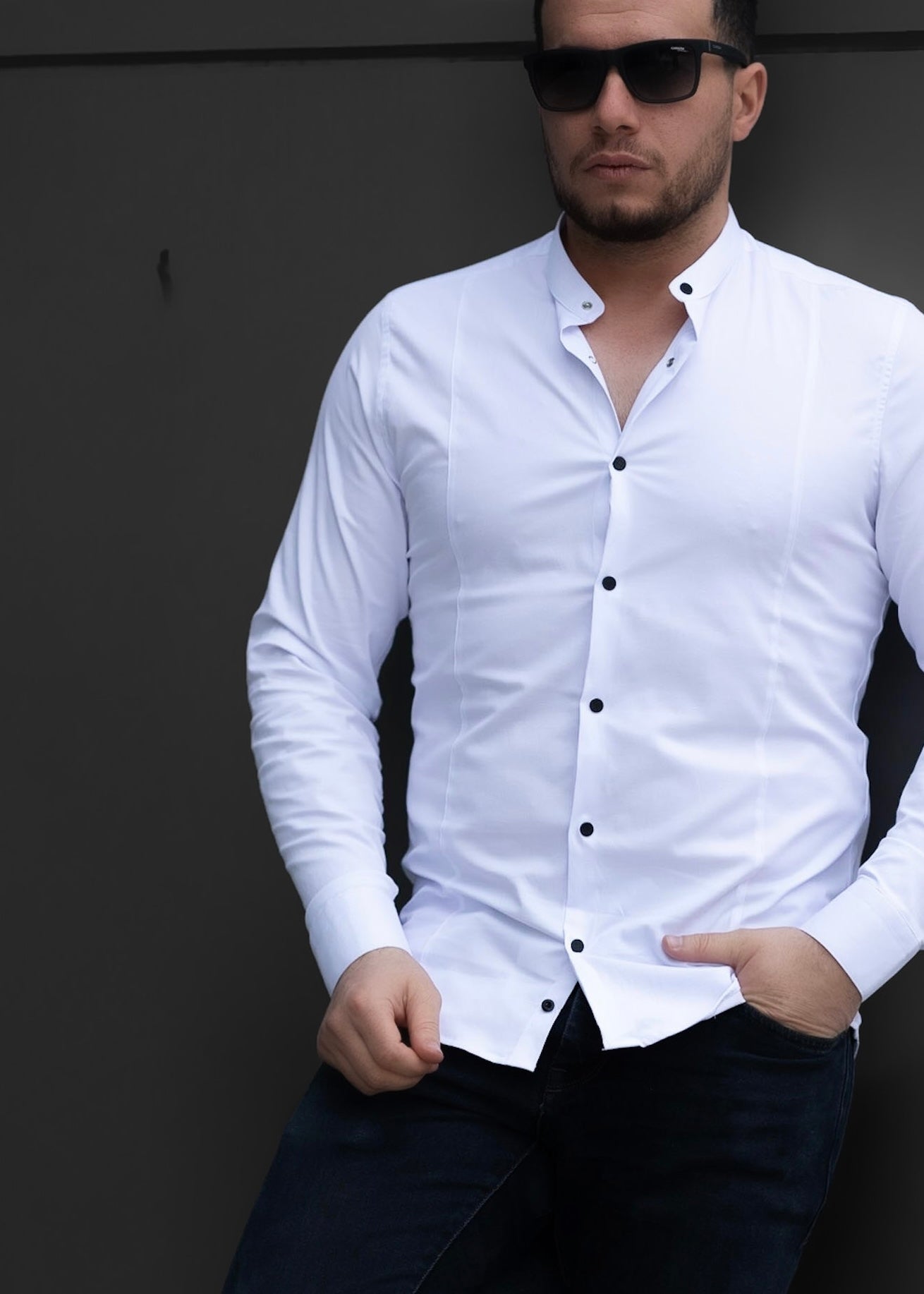 Біла сорочка приталена на кнопках із модними виточками S M L XL XXL 3XL 01-03-4012